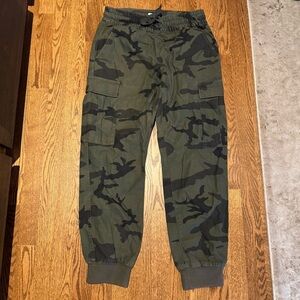 TNA Olive Green/black  combat cargo pant elastic waist drawstring women’s Small